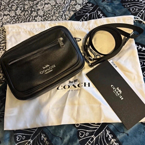 Coach black pebbled leather - black,