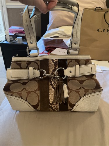 Coach women handbag - women's, white