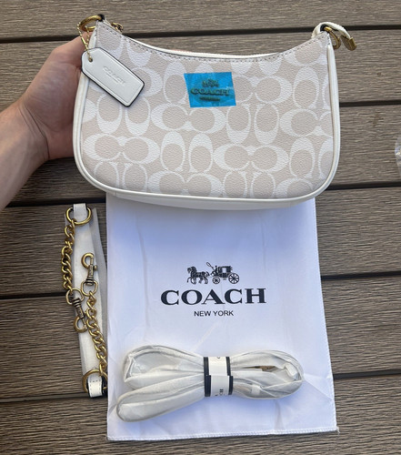 Coach signature logo zip - signature,