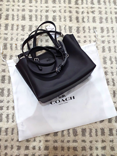 Coach mollie black pebbled - 25,