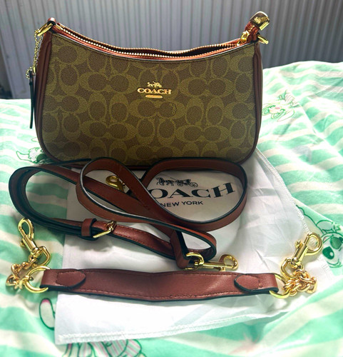Coach small signature - coach,