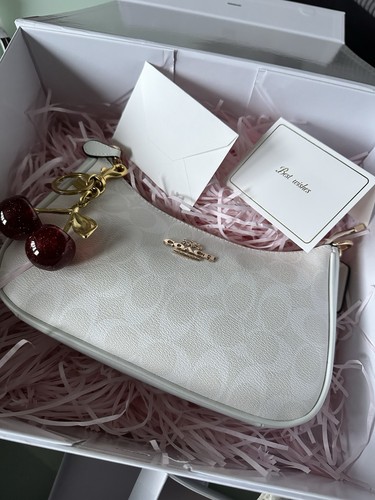 Gift set coach white - gift,