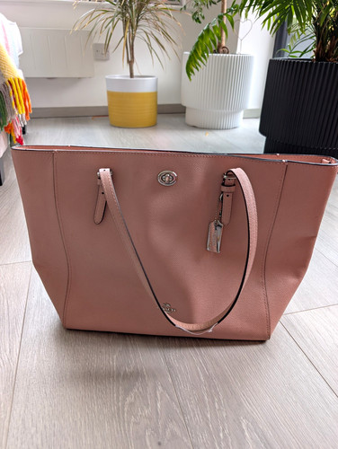 Coach pink turnlock tote bag - coach,